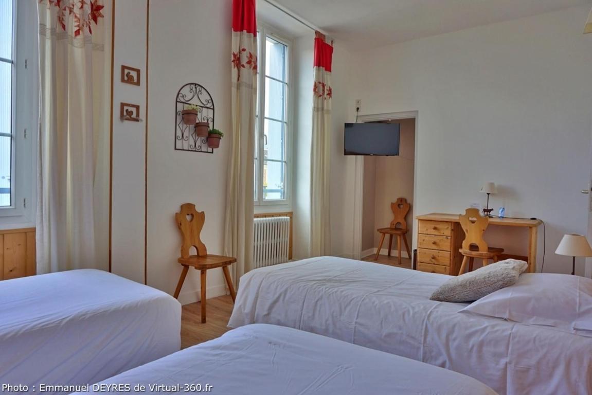Queen Serenity Hotel Redon